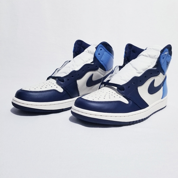 Size 8.5 (10w) - Jordan 1 Retro High OG - Obsidian UNC - 2019 - New - Picture 3 of 12